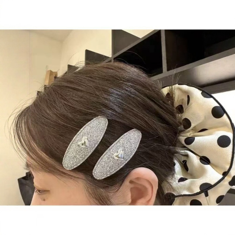 轻奢高级感闪银爱心发夹女欧尼同款bb夹子头饰洋气椭圆刘海鸭嘴夹|undefined