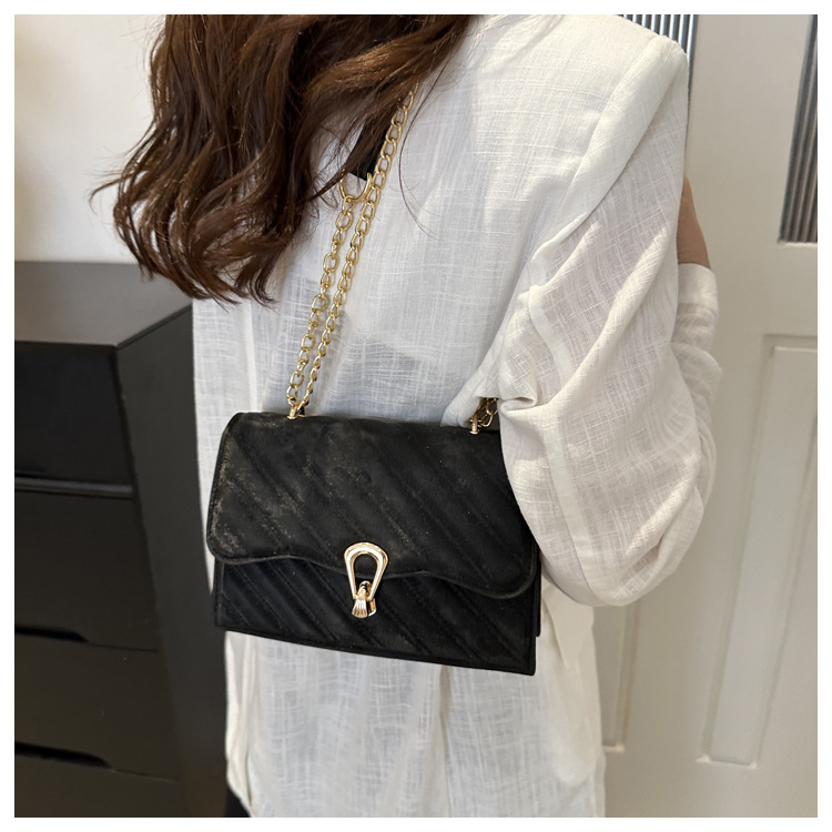 Bella, alla moda, casual, borsa a tracolla da donna con catena a croce diagonale semplice 2024, nuova tendenza, piccola borsa quadrata_voghion.com
