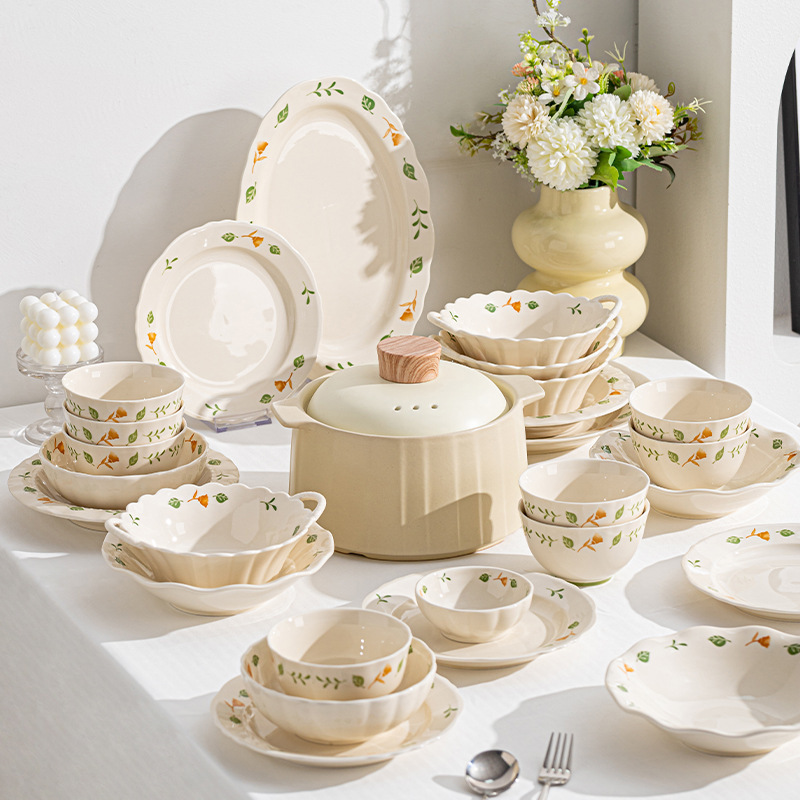 High-Looking Household Underglaze Color Dish Set, Simple Small Fresh Floral Ceramic Bowl, Plate, Soup Bowl, Ceramic Tableware High-Looking Household Underglaze Color Dish Set, Simple Small Fresh Floral Ceramic Bowl, Plate, Soup Bowl, Ceramic Tableware