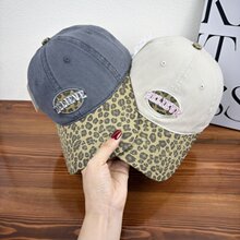字母刺绣棒球帽女豹纹美式复古新款显脸小鸭舌帽春秋季软顶帽子男