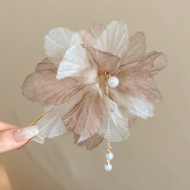 2#Horquilla para el cabello con flor de perla marrón, 13 cm.