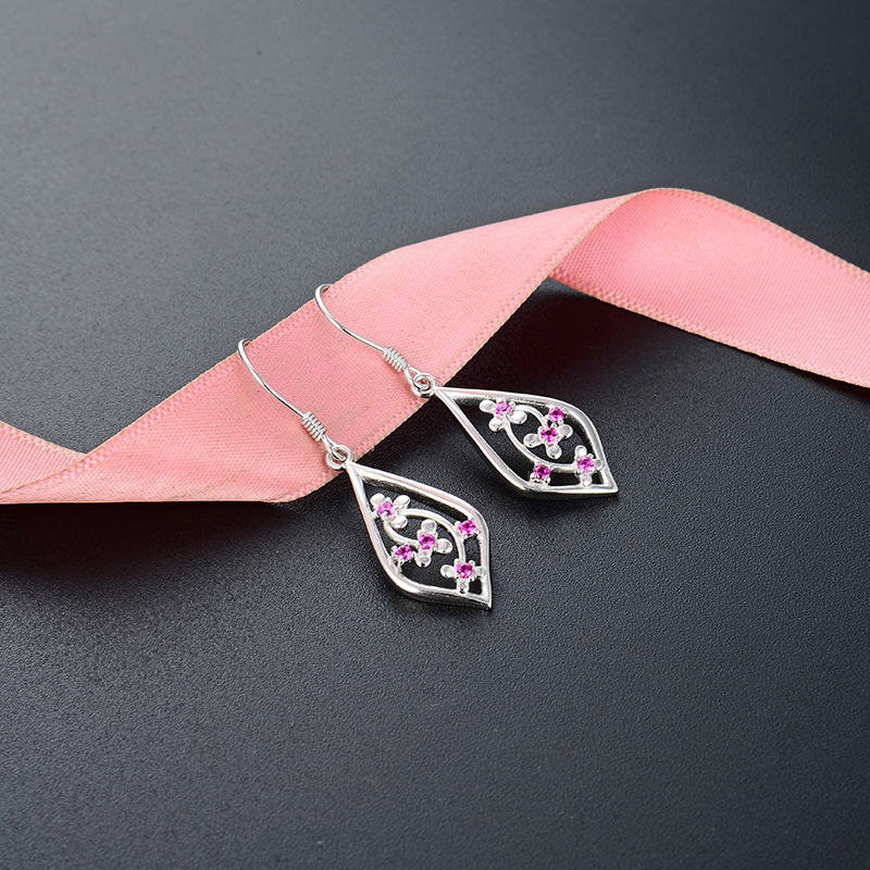 S925 pendientes de plata esterlina pendientes de moda femenina temperamento nicho diseño con incrustaciones de circón flor en forma de gota gancho para la oreja joyería del oído