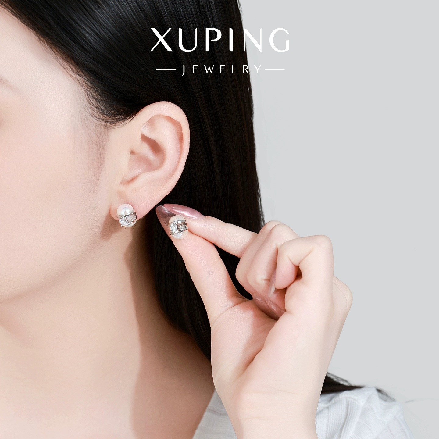 Xuping incrustado de perlas de zircón simple temperamento de moda perlas elegante nicho de diseño personalizado otoño invierno auriculares al por mayor