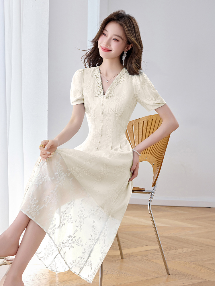 Đầm maxi nữ thêu hoa cổ V thắt eo phong cách cổ điển dài — màu xanh nhạt, màu sắc
