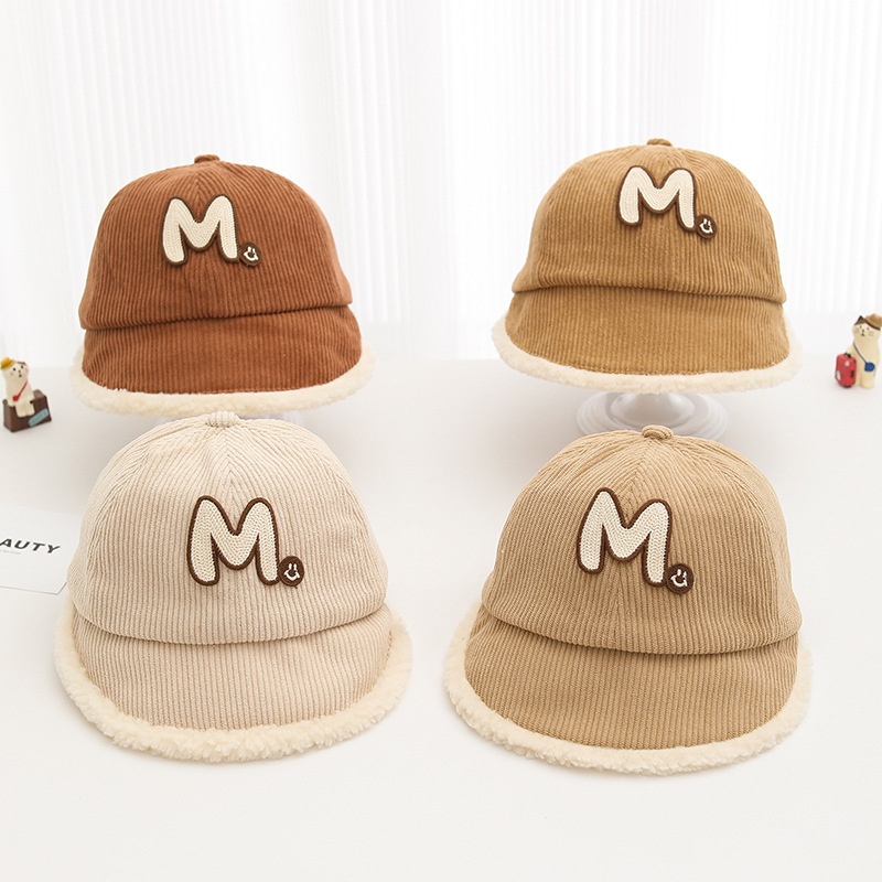 Otoño y invierno sombreros de niños, sombreros de béisbol de vello, moda coreana para niños y niñas, casuales de vello, sombreros de lengua de pato calientes, moda