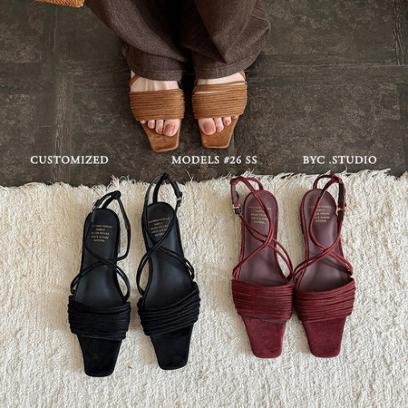 2026 French Retro Suede Open-Toe Flat Sandals with Thin Straps, Simple Design, Slip-On Roman Shoes for Women 2026 French Retro Suede Open-Toe Flat Sandals with Thin Straps, Simple Design, Slip-On Roman Shoes for Women