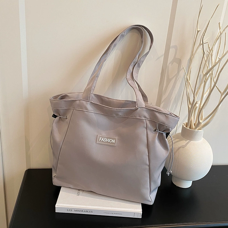 Capacious shoulder bag, one-shoulder bag, waterproof shopping bag for leisure, Korean style