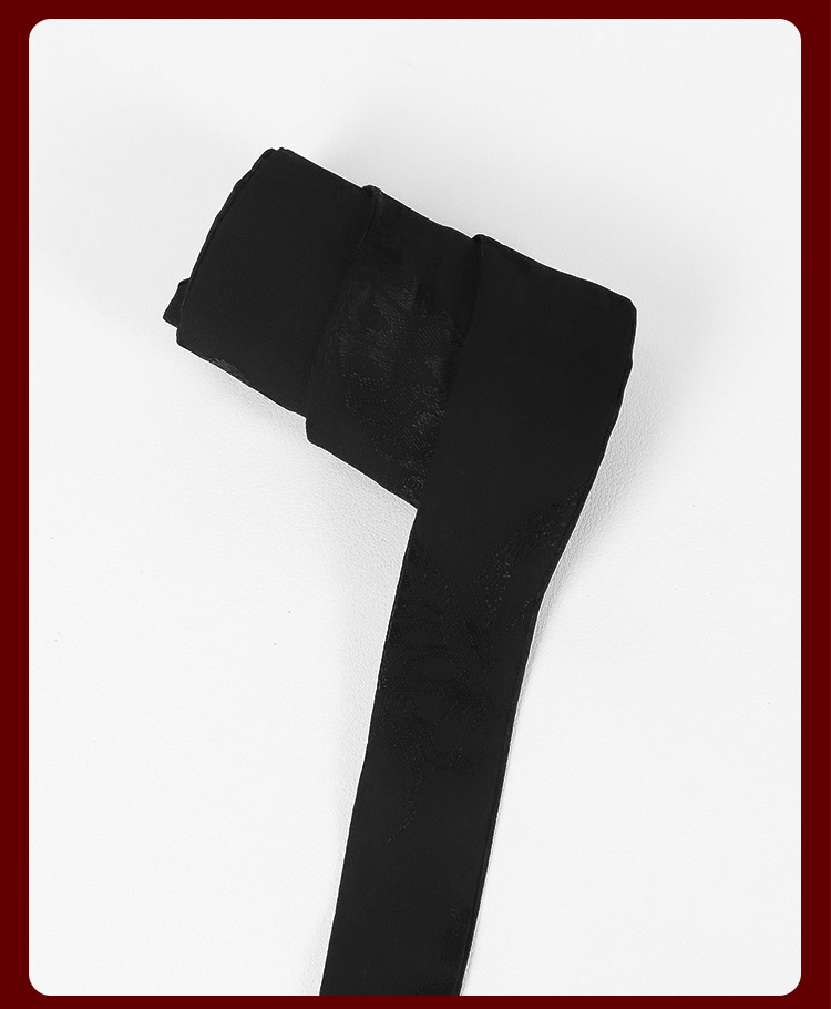 Silk Blindfold Bondage Set for Couples, Red and Black SM Accessory Kit — detail image 8