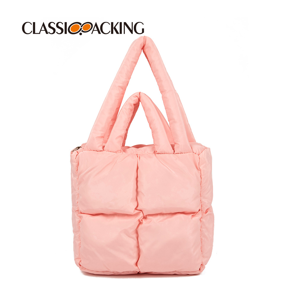 2023 nuevo bolso de otoño e invierno bolso de diseño de nicho bolso de mano lleno de algodón de Corea del Sur bolso de algodón acolchado de alta calidad chaqueta abajo bolsa