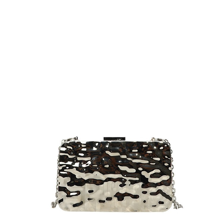 Bolsa de cena de alto nivel transfronterizo estriado cuadrado en forma de ventilador bolsa de mano de mujer fiesta de lujo ligera cadena bolsa de cena