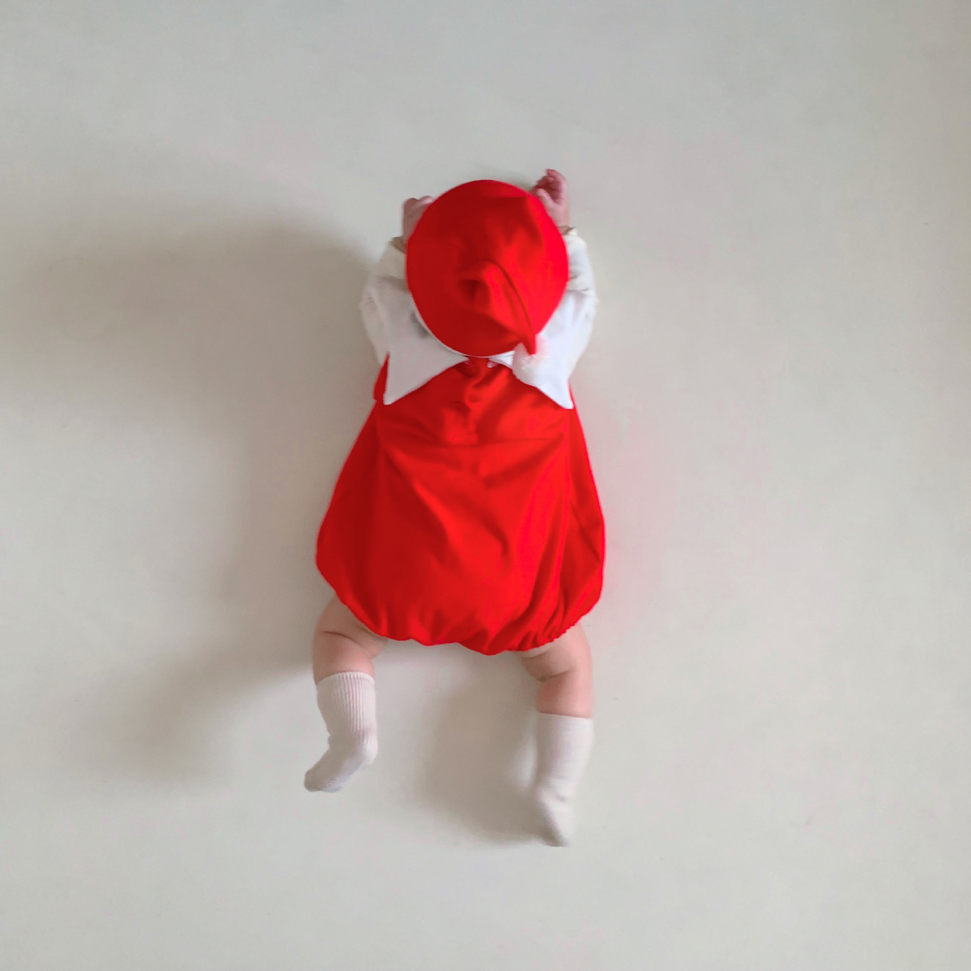 24 primavera nuevo bebé mono ins estilo coreano mameluco Navidad ropa bebé vacaciones vestido traje vaina