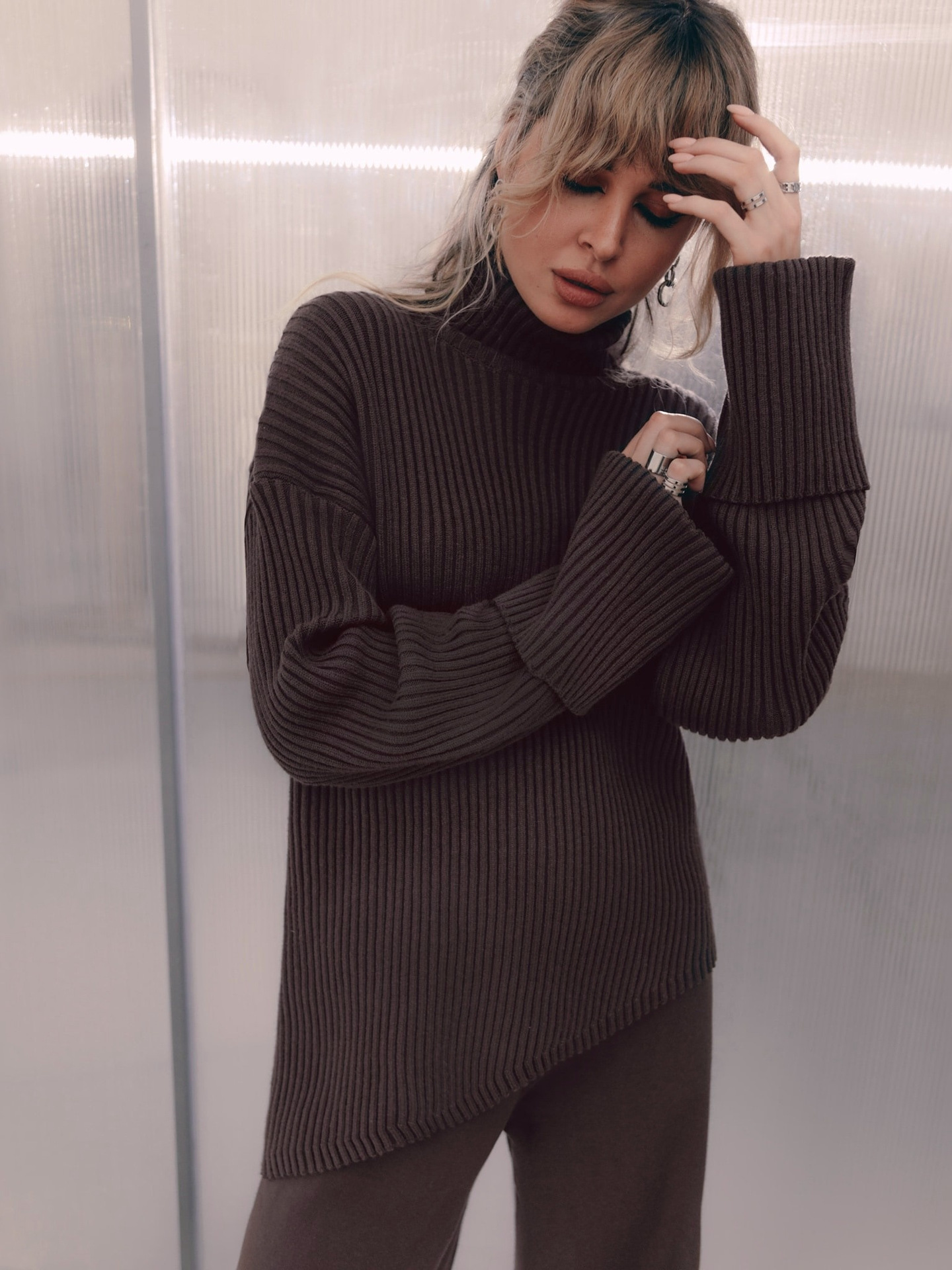 Knitted suit autumn and winter loose high collar pit striped hem sweater knitted pants sweater suit_voghion.com