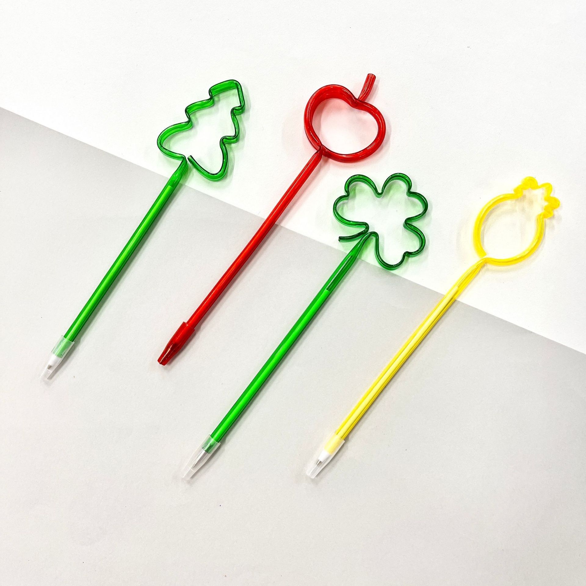 创意文具PET三叶草圆珠笔植物造型吸管笔广告促销礼品笔批发现货
