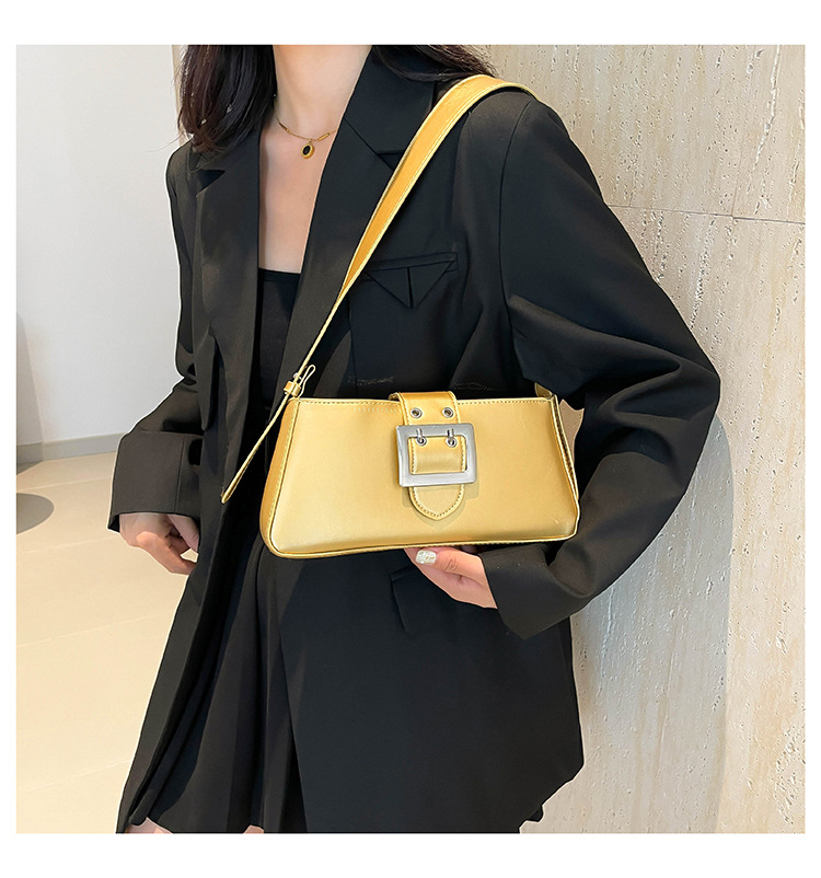 Uformell armhule for kvinner 2024 Ny enkel fransk pinne Fasjonabel vestlig stil Håndholdt pendlerskulder liten firkantet_voghion.com