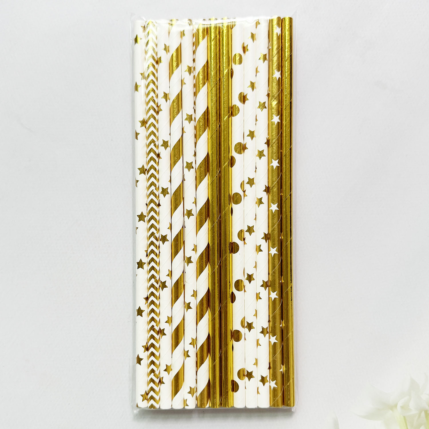 Inventario transfronterizo al por mayor paja de papel desechable paja de papel degradable serie de oro paja suministros de fiesta