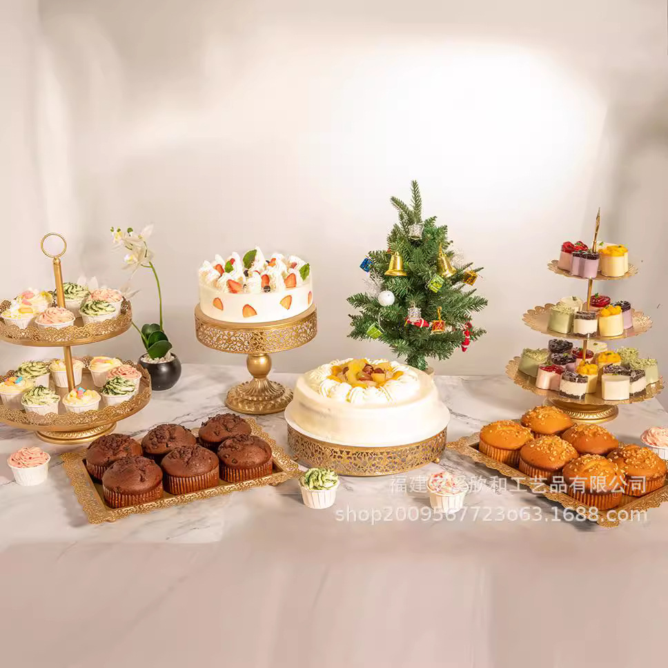 Creativo estilo europeo oro hueco estante de pastel de boda props mesa de postres decoración de postres tienda de postres refrigerio combinación de estante de pastel