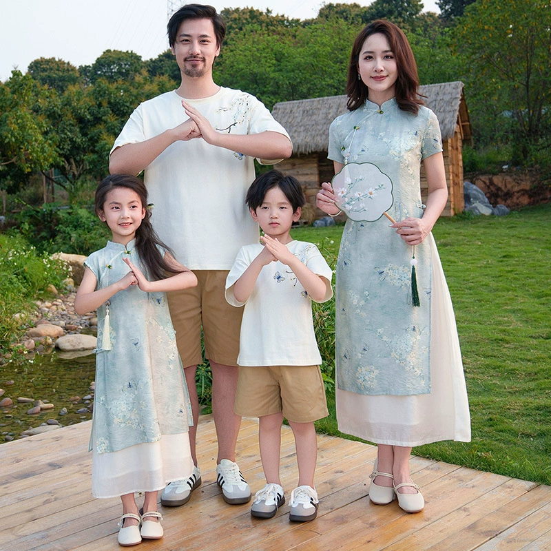 Красота и красота Новый китайский поддельный два улучшенных Cheongsam Мать и дочь платье новое лето 2025