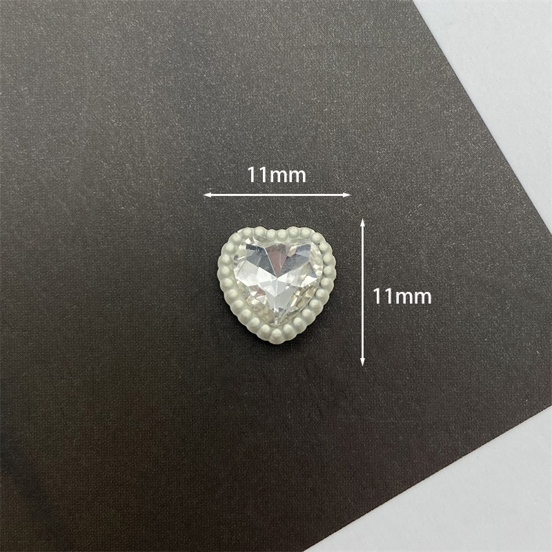 T2773 화이트