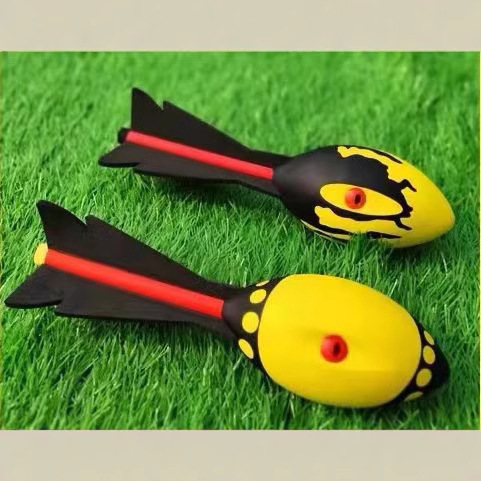 Bola de vuelo PU espuma silbato bola dardos bola cohete bola silbido bola lanzando bola silbato Bola de presión fábrica pelo directo