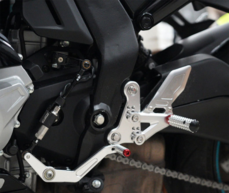 Suitable for Dongfeng 675Sr-R Modified Accessories Competitive Model Raised Pedal Aluminum Alloy Brake Pedal Assembly