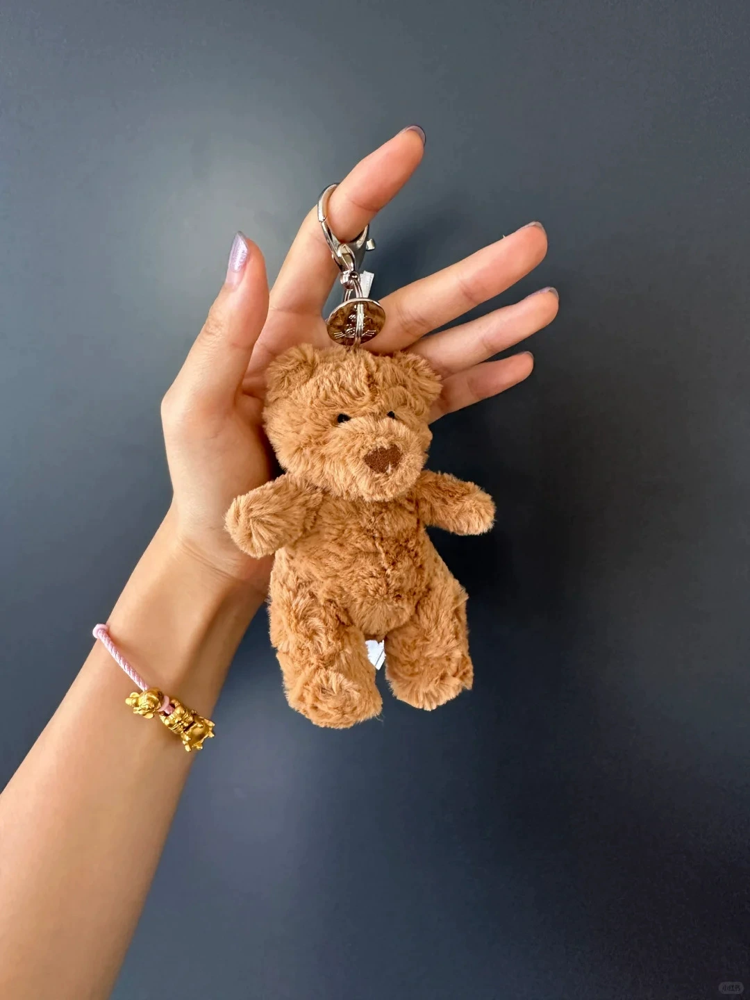 Cotton pendant, tennis rabbit