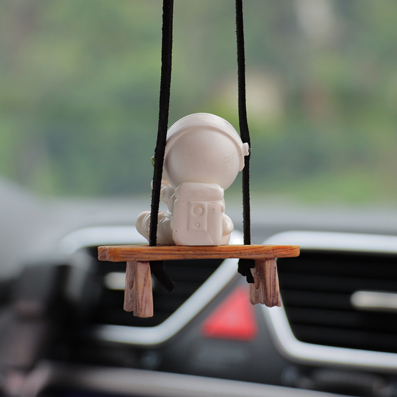 Wholesale a creative astronaut car accessories car accessories car interior accessories car accessories car accessories