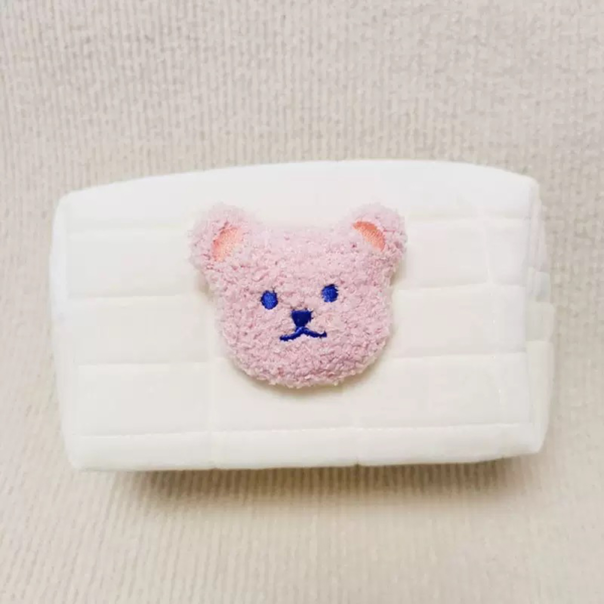 핑크곰 흰색 가방