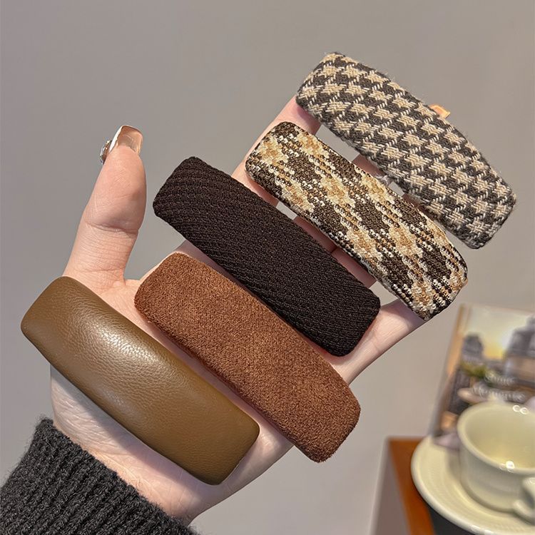 Autumn and Winter Maillard Color Series Side-Swept Bangs Fringe Hairpin for Women, 2023 New Model One-Sided Hair Accessory