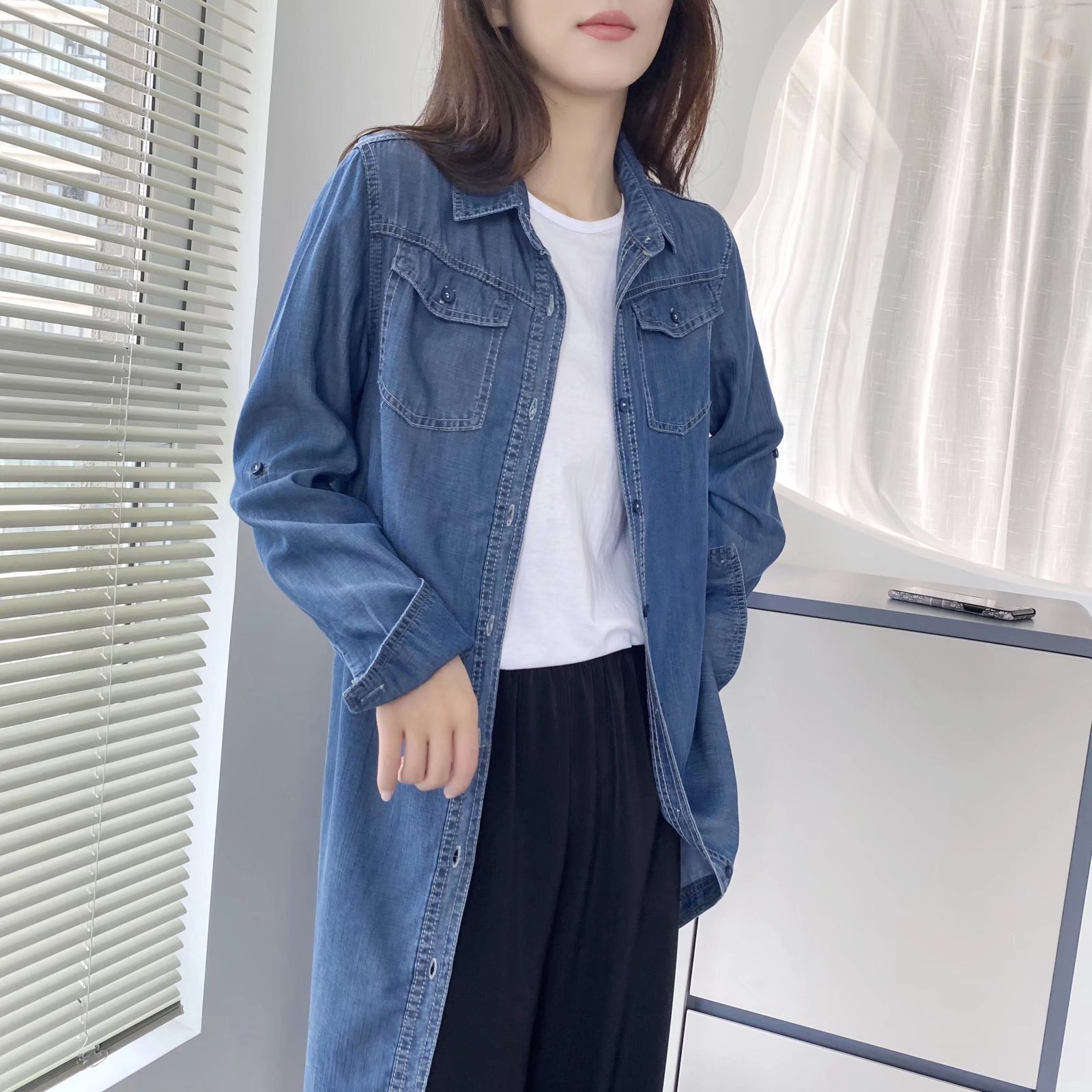​​Women’s Tencel Denim Shirt – Upgraded Breathable Long Sleeve Blouse (Light/Dark Blue, M-XXXL)​​_mkmklike.com