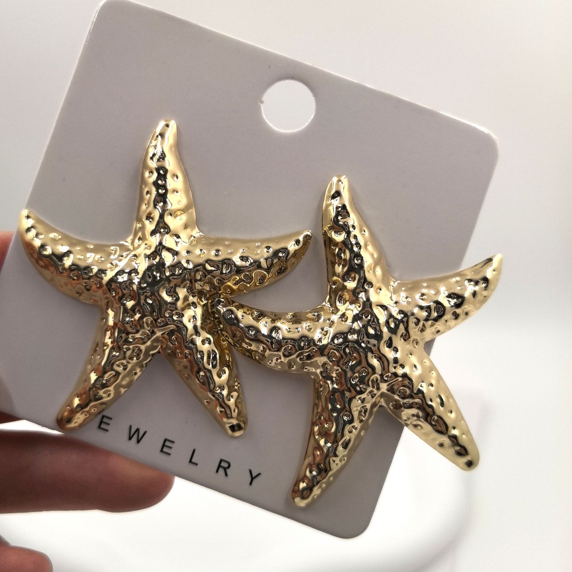 Retro Fashion Creative Cross-Border European and American Metal Starfish Shell Pleated Women's Earrings New Pendant Simple