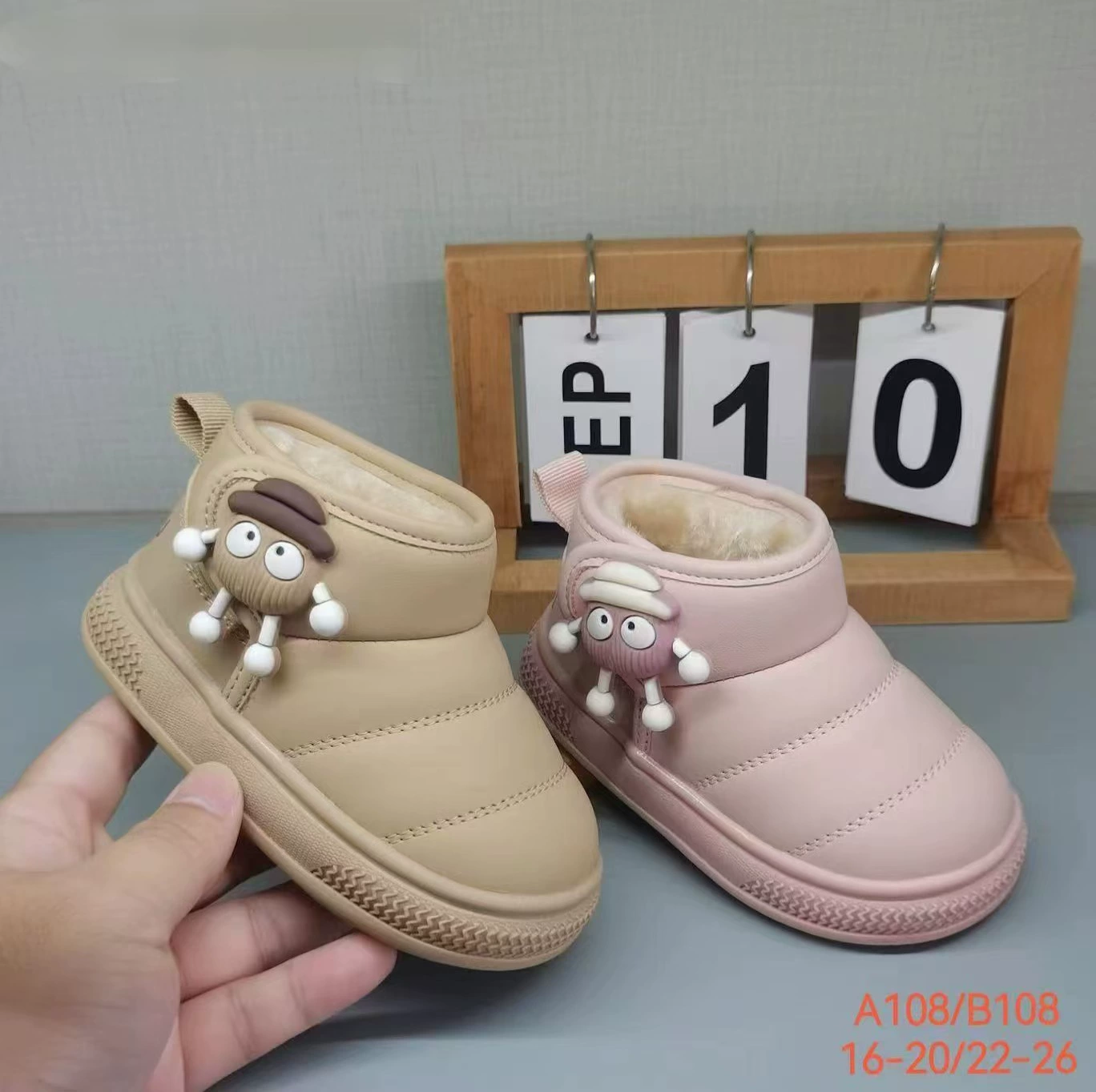 2024 Новые осенние и зимние бархатные теплые снежные сапоги