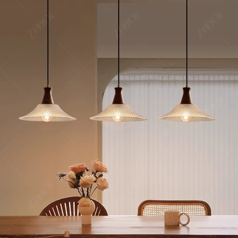 Lámpara de restaurante medieval francesa de tres cabezas de café mesa de comedor lámpara de bar estilo retro americano sensación de lámparas de vidrio