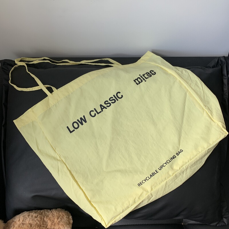 花儿与少年迪丽热巴同包黄色帆布包字母LOWCLASSIC大容量肩包|undefined