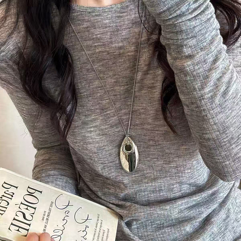 Otoño y invierno minimalistas collares colgante de goteo de Feng Shui mujeres chaqueta larga suéter cadena casual accesorios de lujo ligero