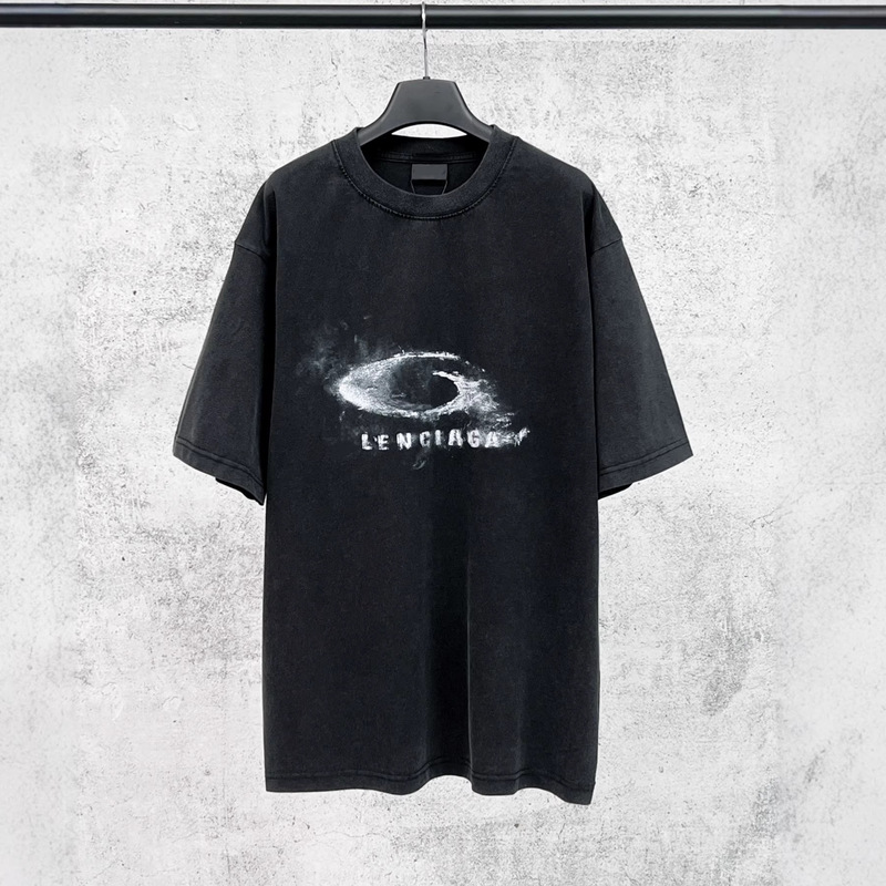 Paris B Brand High-End Version 2026 New Single-Ring Smoke Blur Logo Print Oversized Loose-Fit Unisex Short-Sleeve T-Shirt Paris B Brand High-End Version 2026 New Single-Ring Smoke Blur Logo Print Oversized Loose-Fit Unisex Short-Sleeve T-Shirt