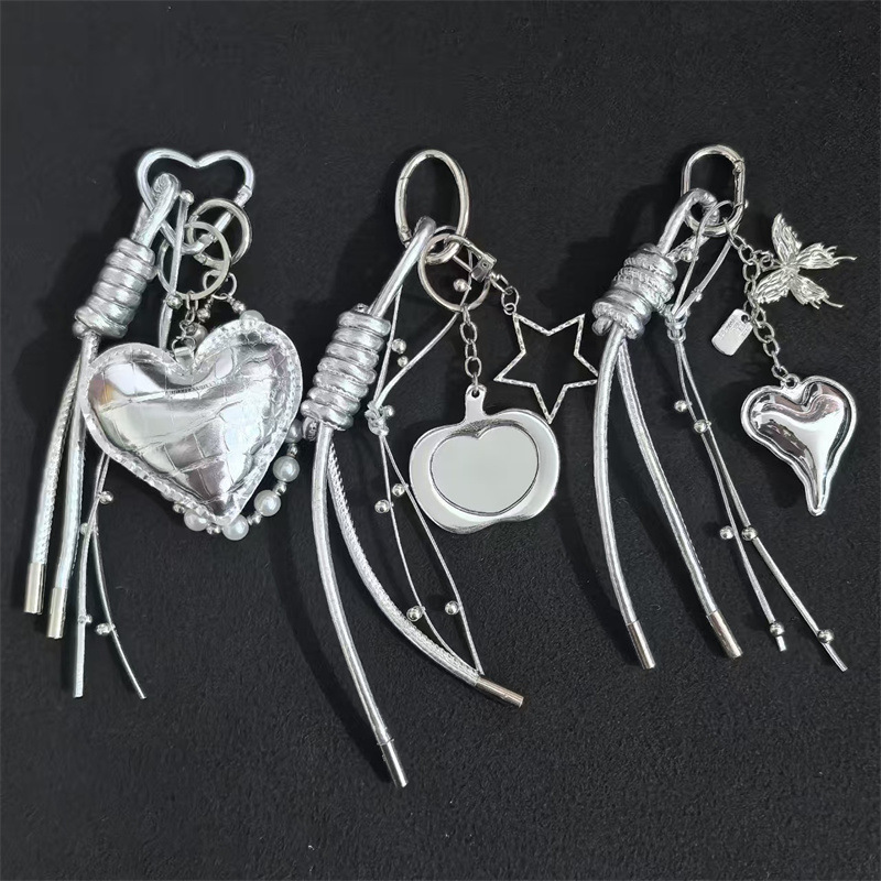 Exquisite Miu-Style High-End Silver Heart Keychain for Women, Couple's Bag Pendant, Woven Rope Key Accessory