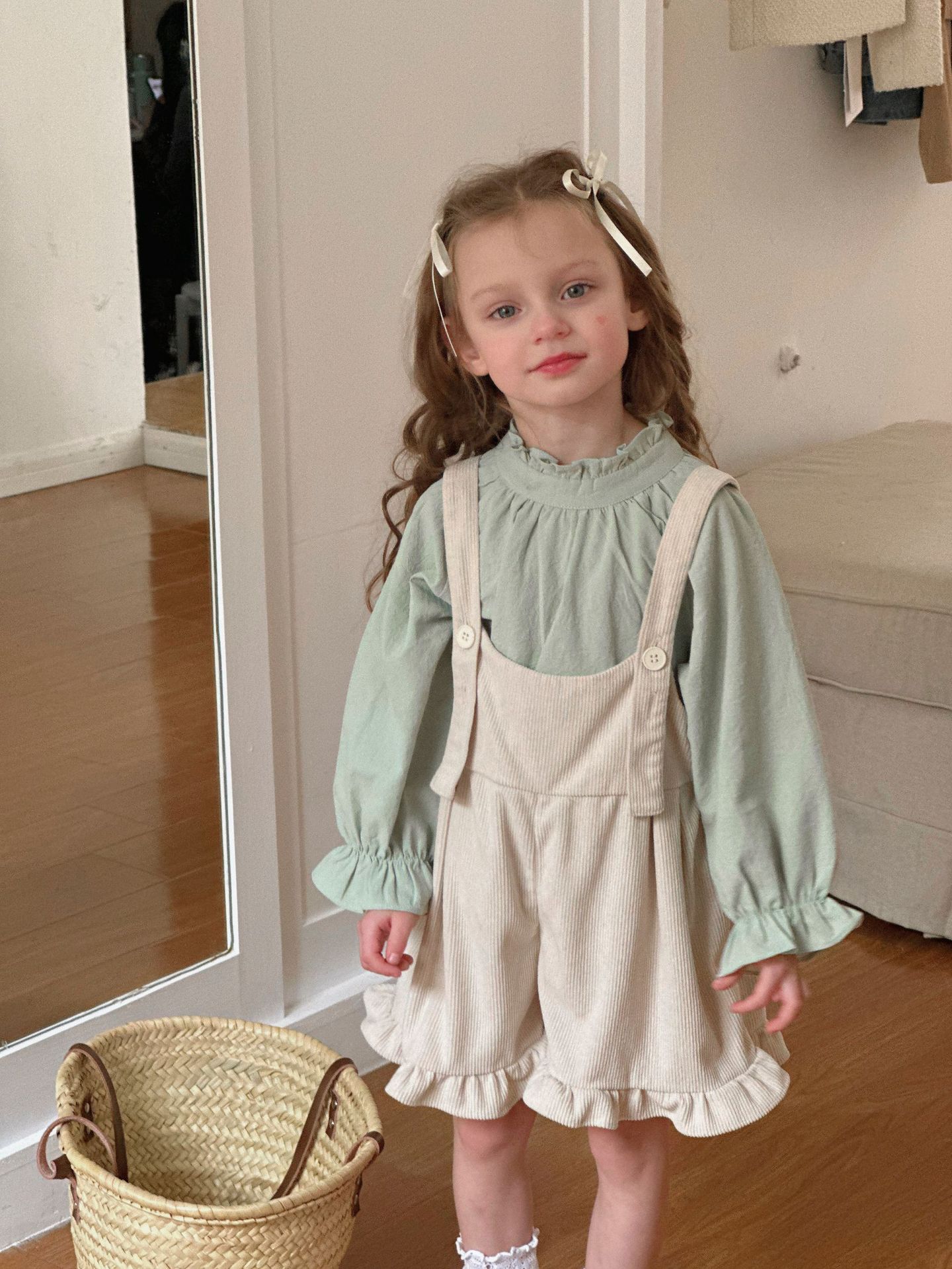 Campo DE TRIGO 2024 primavera nuevo estilo coreano ropa para niños niñas algodón camisa de oído de madera pantalones cortos para niños camisa