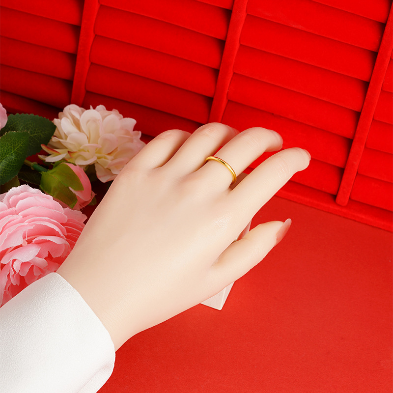 Anillo de oro arena proceso de chorro de arena no se desvanece durante mucho tiempo diseño de nicho temperamento avanzado anillo de las mujeres de la moda simple accesorios de cobre