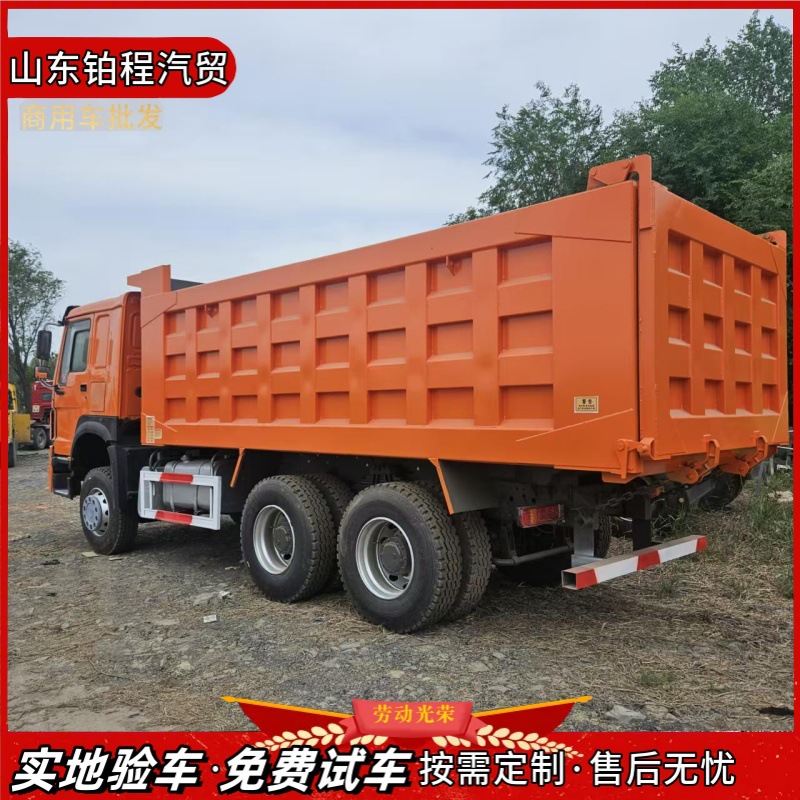 Sinotruk HOWO cross-border supply of dump trucks with two front and eight rear wheels, 6*4 muck transport tipper trucks for export