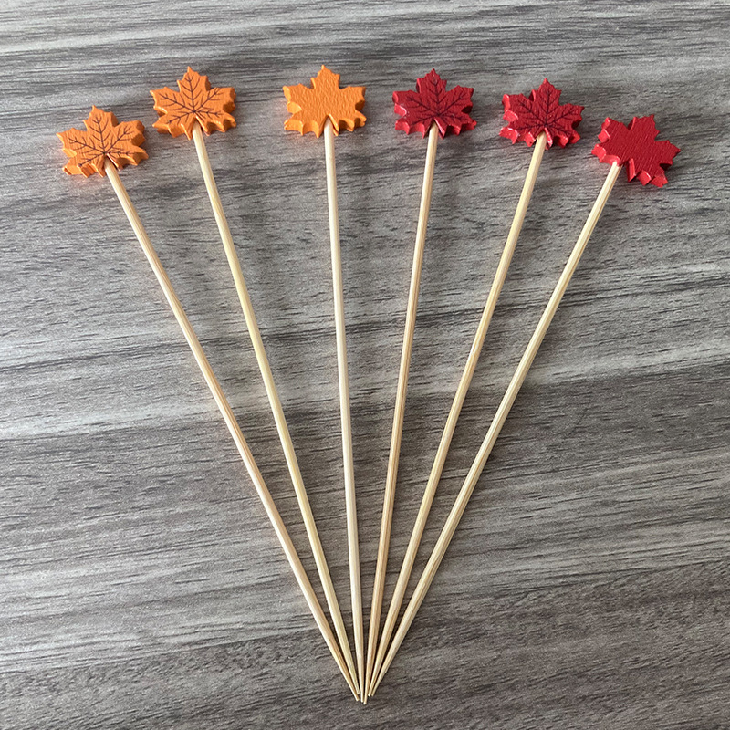 Fruta de Acción de Gracias de otoño 100 pcs/paquete de hojas, piñas, calabaza, cóctel, Amazon wholesale Maple Leaf