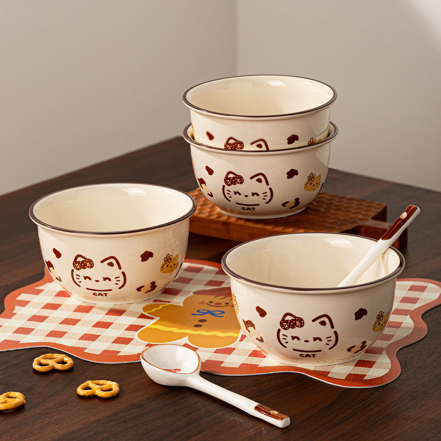 Caricatura gatos platos de cerámica platos cubiertos de alto valor de cara regalo para niños encantadores regalo de cumpleaños platos de arroz al por mayor