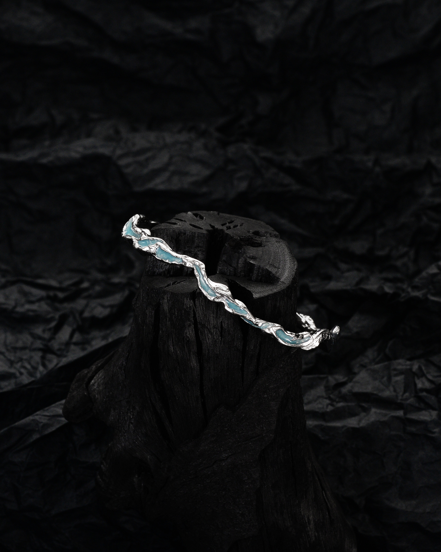 Simple Style Irregular Silver Epoxy Bangle 1 Piece