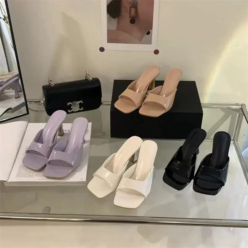 Лакированные холодные тапочки на высоком каблуке 2024 новый летний