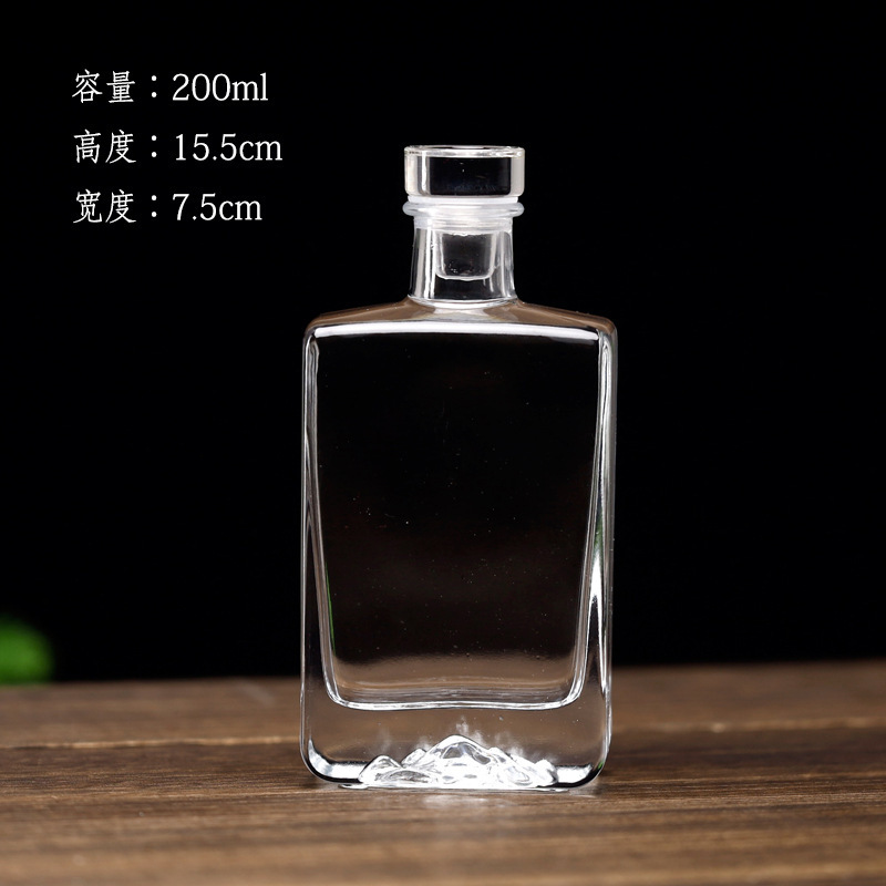 新型の厚い蓋付きの小さい酒の瓶の2両の透明な灌雲の酒の瓶は自分で空の酒の瓶を作って厚い密封のガラスの酒の瓶を作ります。|undefined