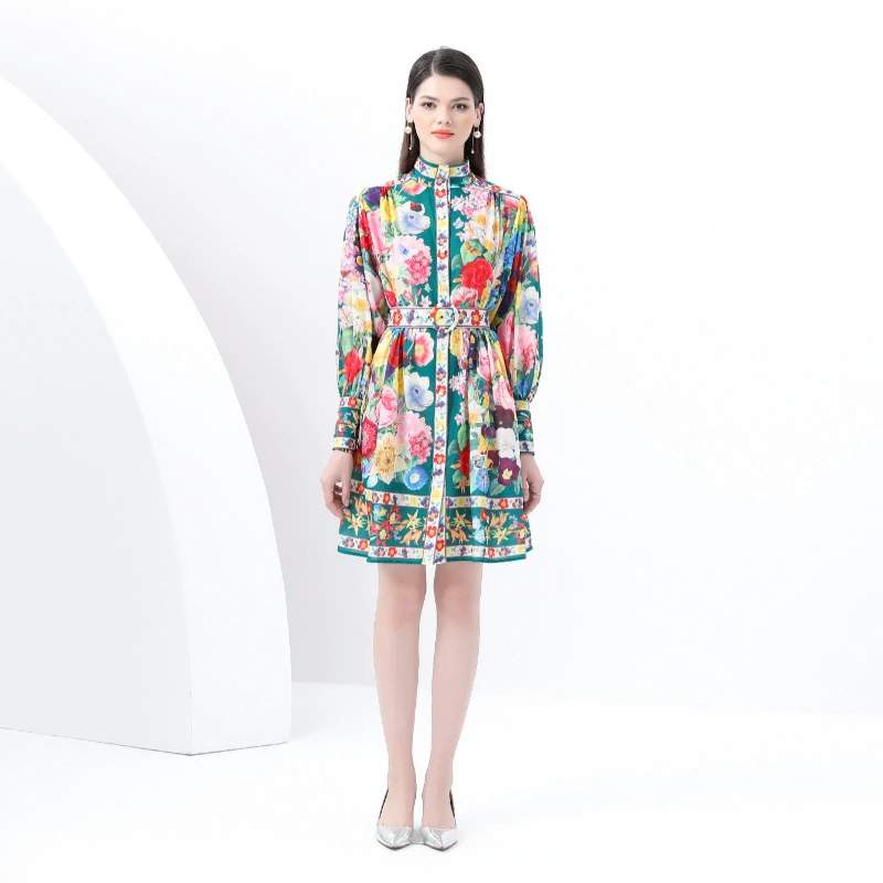 Spring retro flashlight, short dress, city style