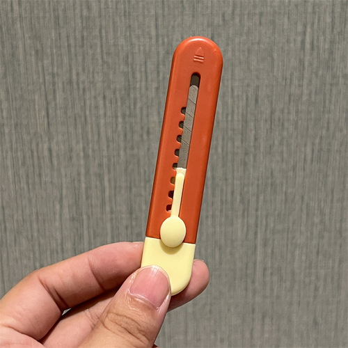 Morandi Simple Utility Knife Telescopic Portable Cute Girl Heart Opening Express Knife Mini Student Paper Knife