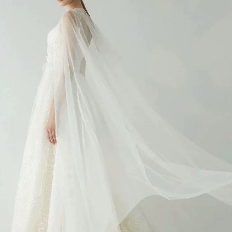 Long thin white cloak with hood for bride, trench coat