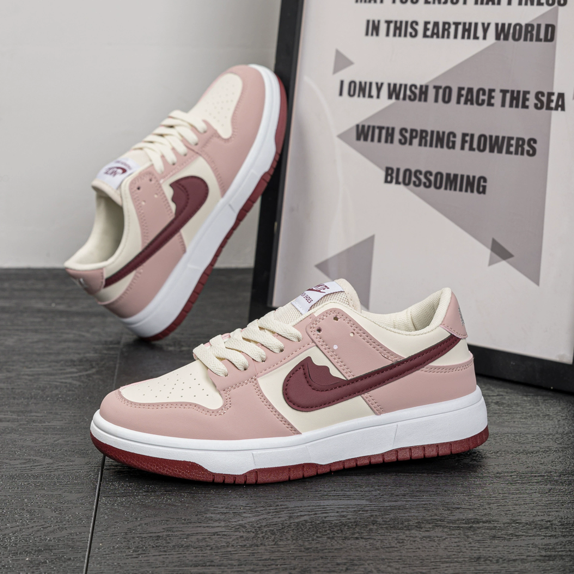 Женская обувь. Весна 2024, новые баскетбольные кроссовки с низким берцем. Дышащие кроссовки AJ. Легкая спортивная повседневная обувь, самая популярная подходящая женская обувь оптом.