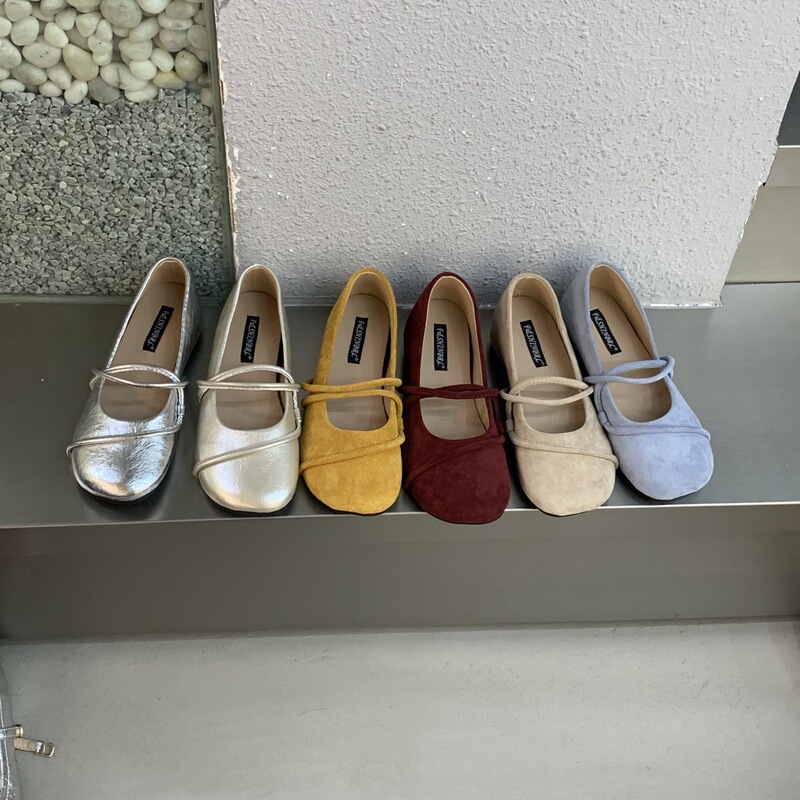 Inner Height-Increasing Retro Suede Shallow Yellow Ballet Shoes 2026 New Versatile Commuter Evening Style Single Shoes for Women Inner Height-Increasing Retro Suede Shallow Yellow Ballet Shoes 2026 New Versatile Commuter Evening Style Single Shoes for Women