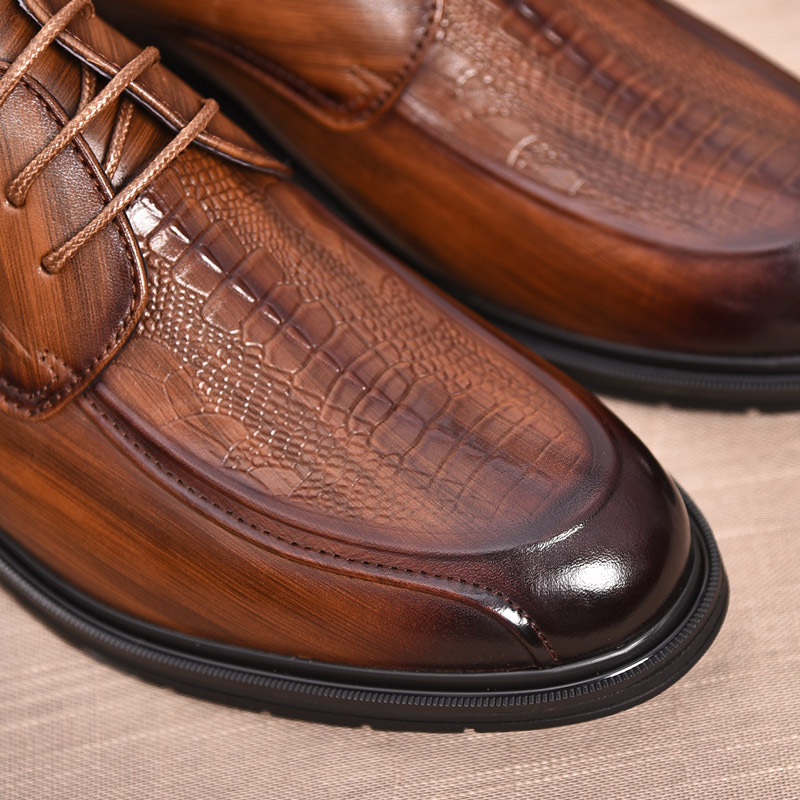Zapatos de cuero de los hombres de cuero genuino de negocios ropa formal hecha a mano Oxford zapatos británicos zapatos de boda casual transpirable británico coreano zapatos puntiagudos
